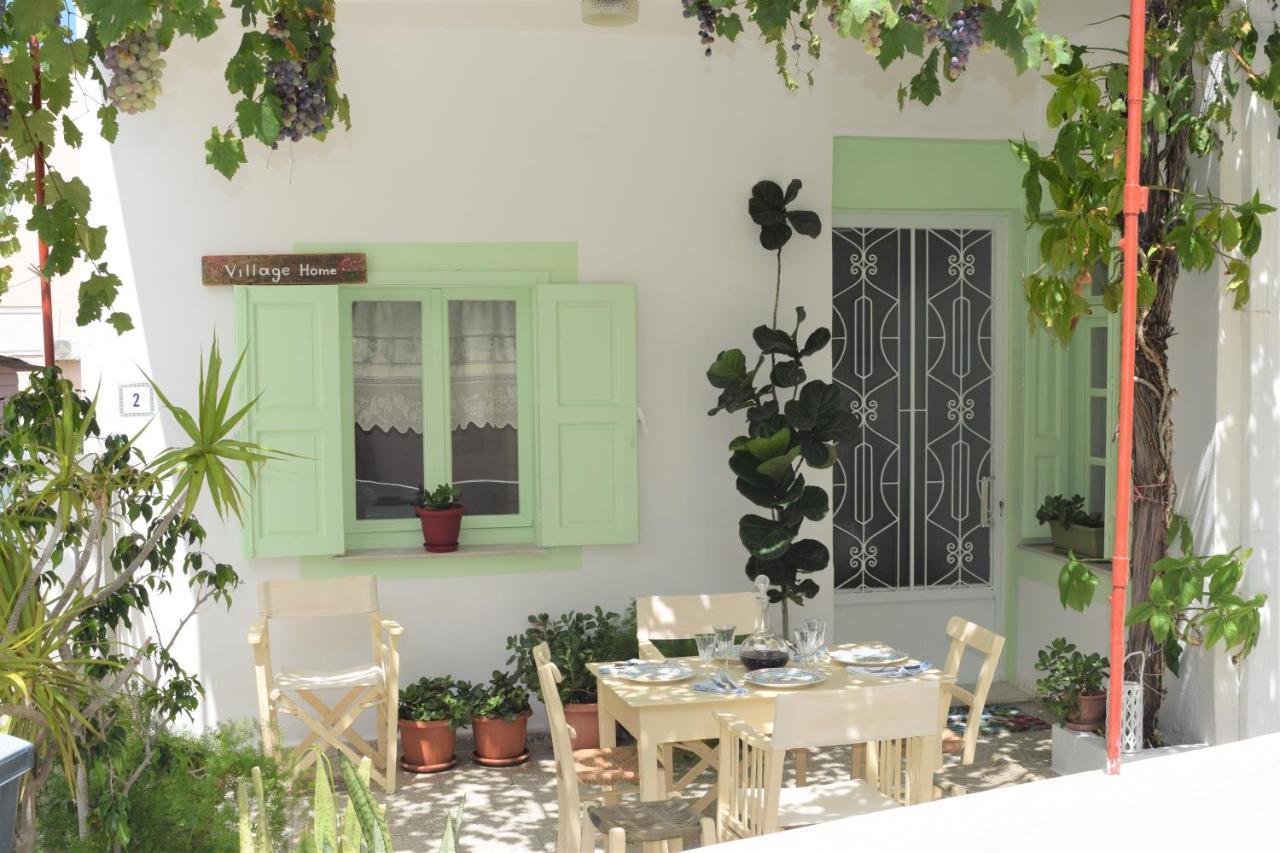 Village Home In Paradisi  ภายนอก รูปภาพ